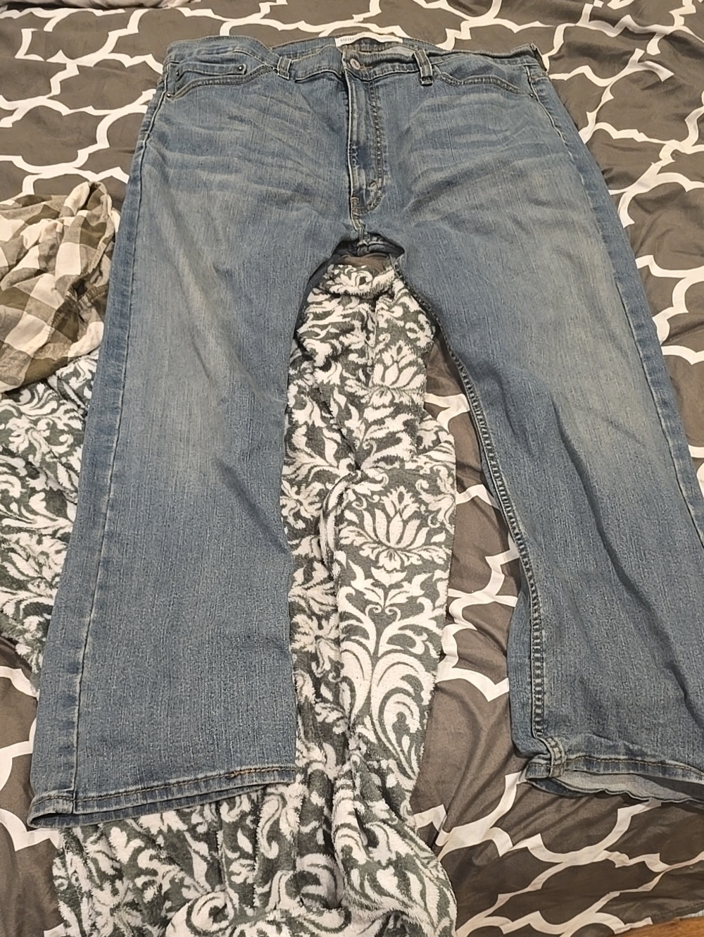Classic Light Wash Blue Jeans Levis Mens